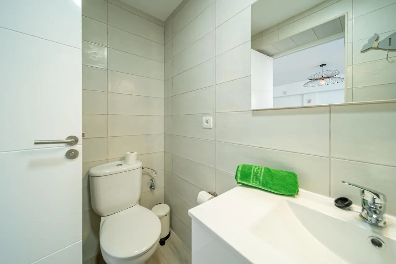 Apartamento Alisios Beach Puerto Del Carmen Puerto del Carmen  0*, Puerto del Carmen (Lanzarote) Spagna